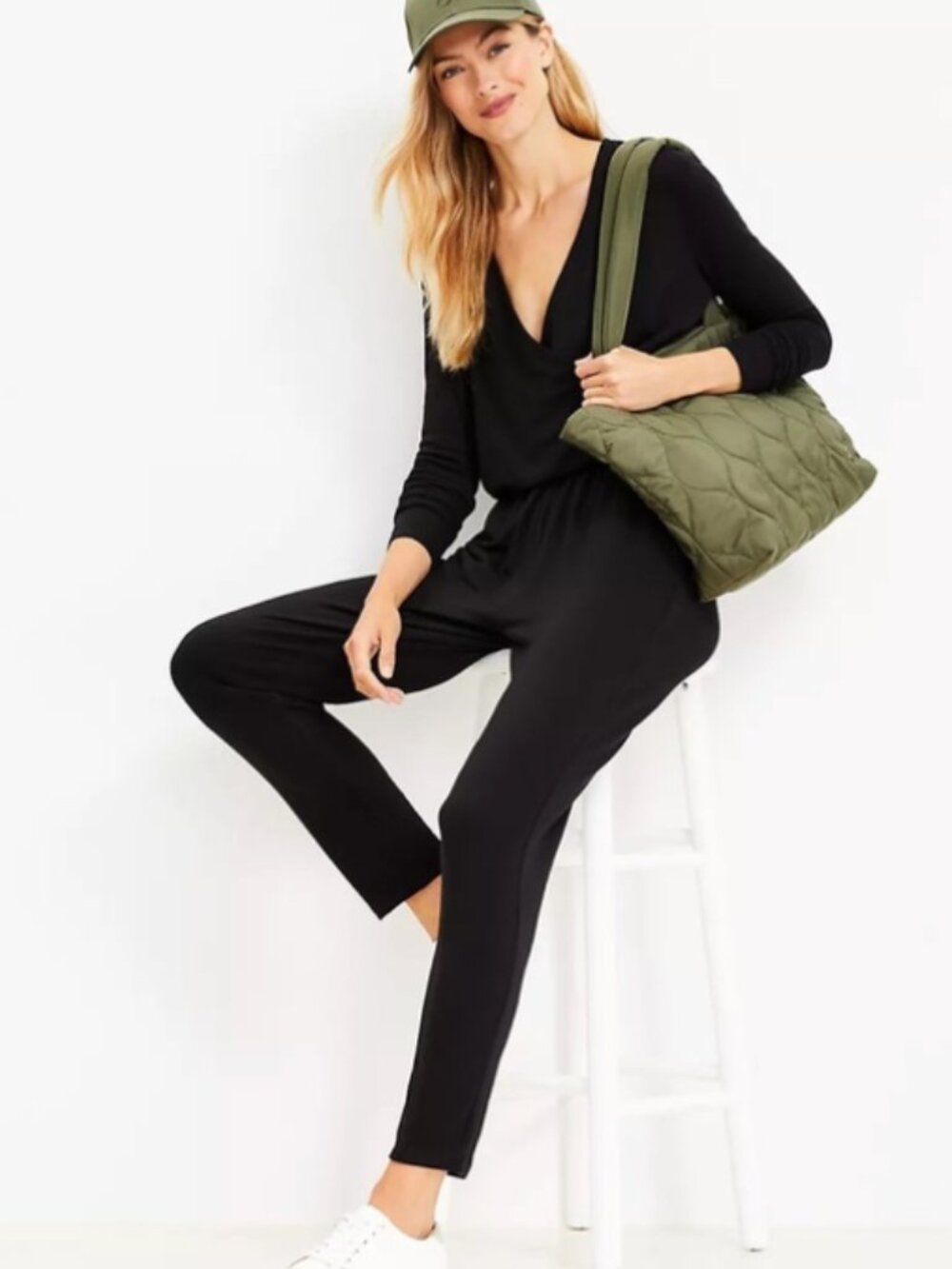 Lou & Grey Black Crossover Long Sleeves Jumpsuit Size XS